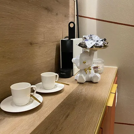 Affittacamere Queen Rooom Moderna - Relax E Privacy A 2 Passi Dal Duomo